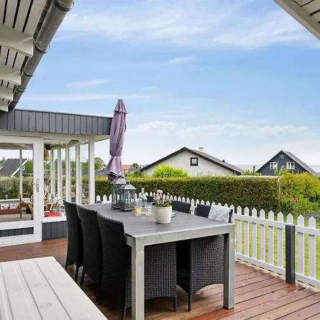 Diddi Holiday home *